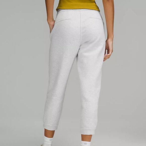 Lululemon Loungeful Cropped Jogger HCULG - Picture 2 of 8